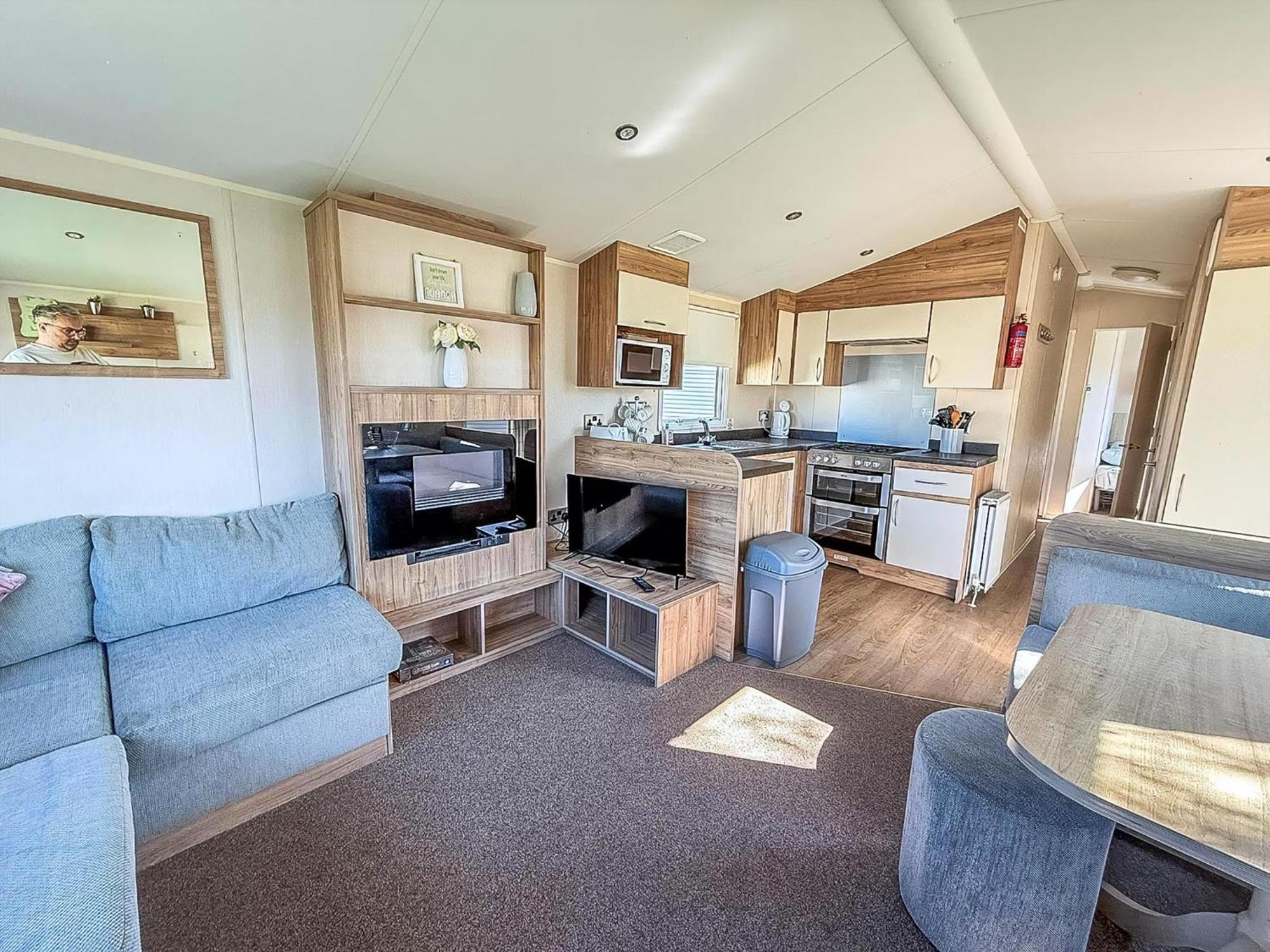 8 Berth Caravan For Hire At St Osyth Beach Ref 28047R Clacton-on-Sea Kültér fotó